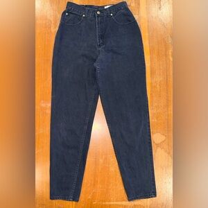 VTG Lawman Women’s Jeans High Rise Black tappered Hong Kong mom jeans